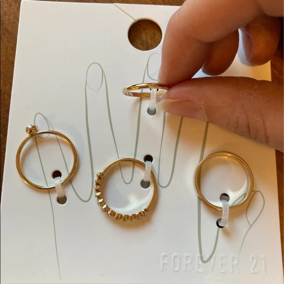 Assorted Rhinestone Ring Set - Picture 5 of 5